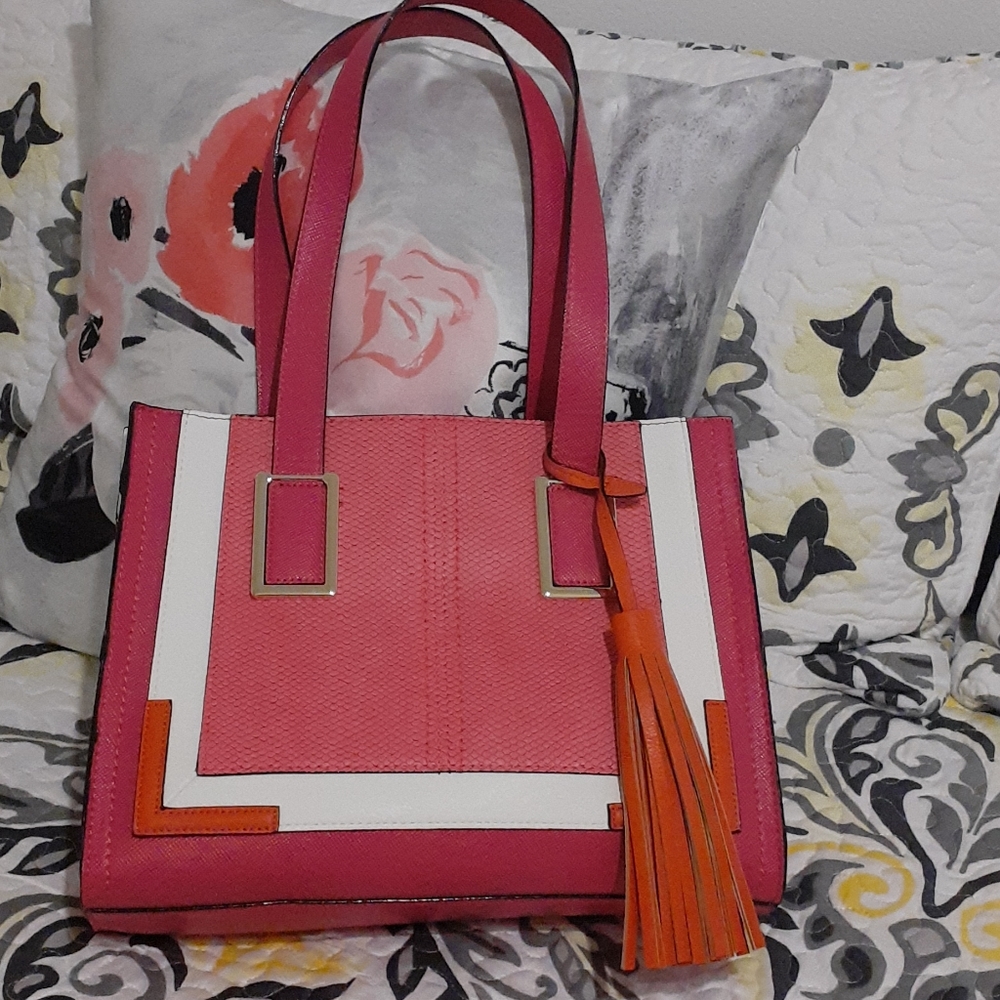 HANDBAG